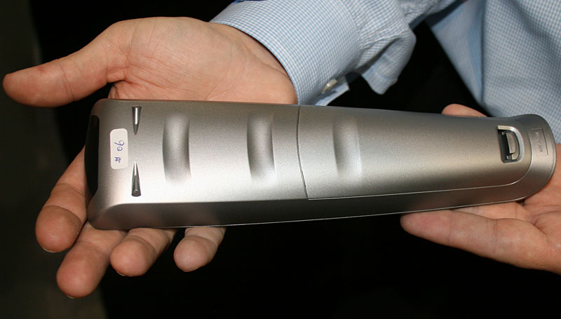 Illustration for article titled Crestron Rolls Out MLX-2 Two-Way ZigBee RF Remote